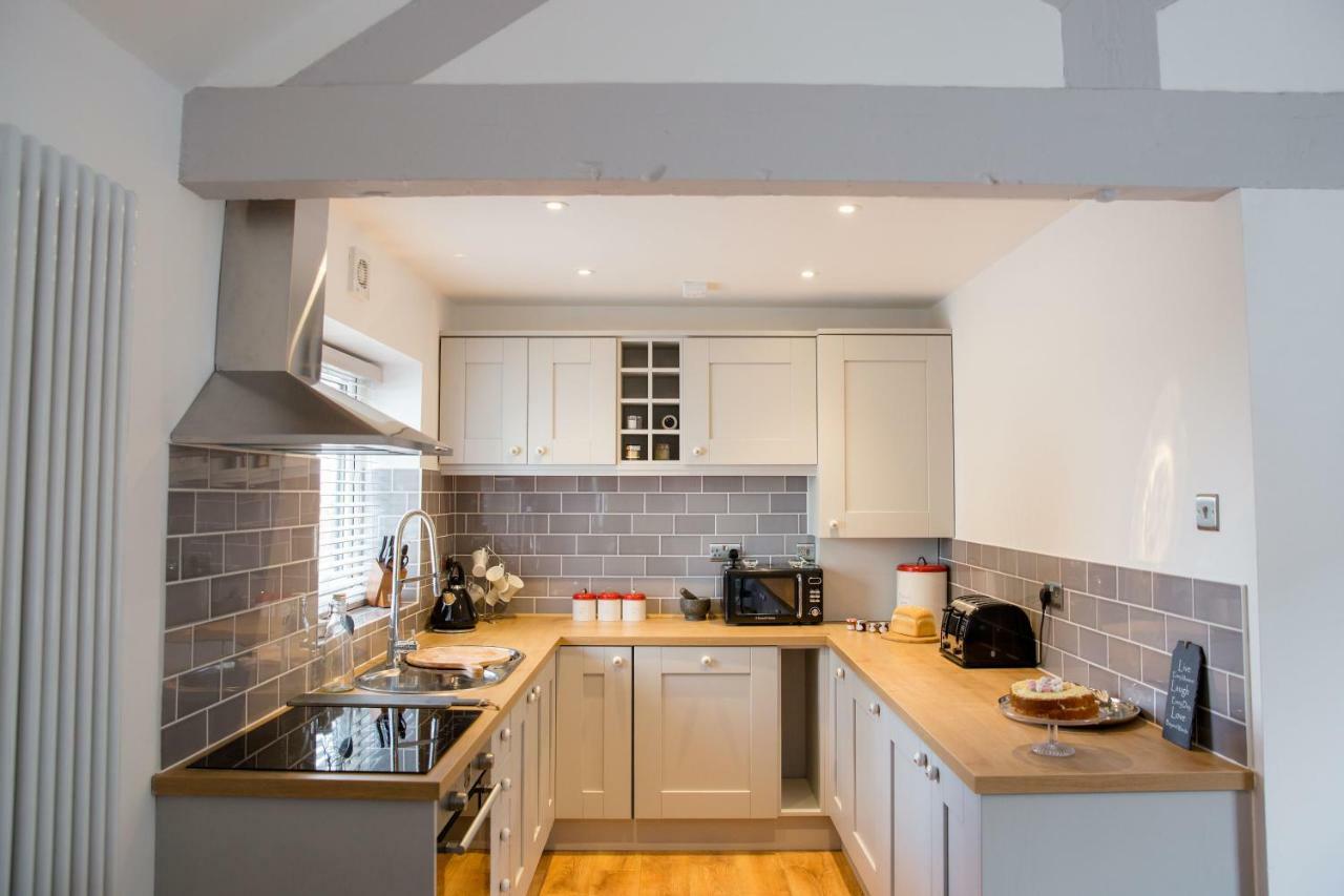 Thrush Nest Cottages - Wren Cottage Sleeps 4, 2 Bedrooms & Stable Cottage Sleeps 2, 1 Bedroom Йорк Екстер'єр фото