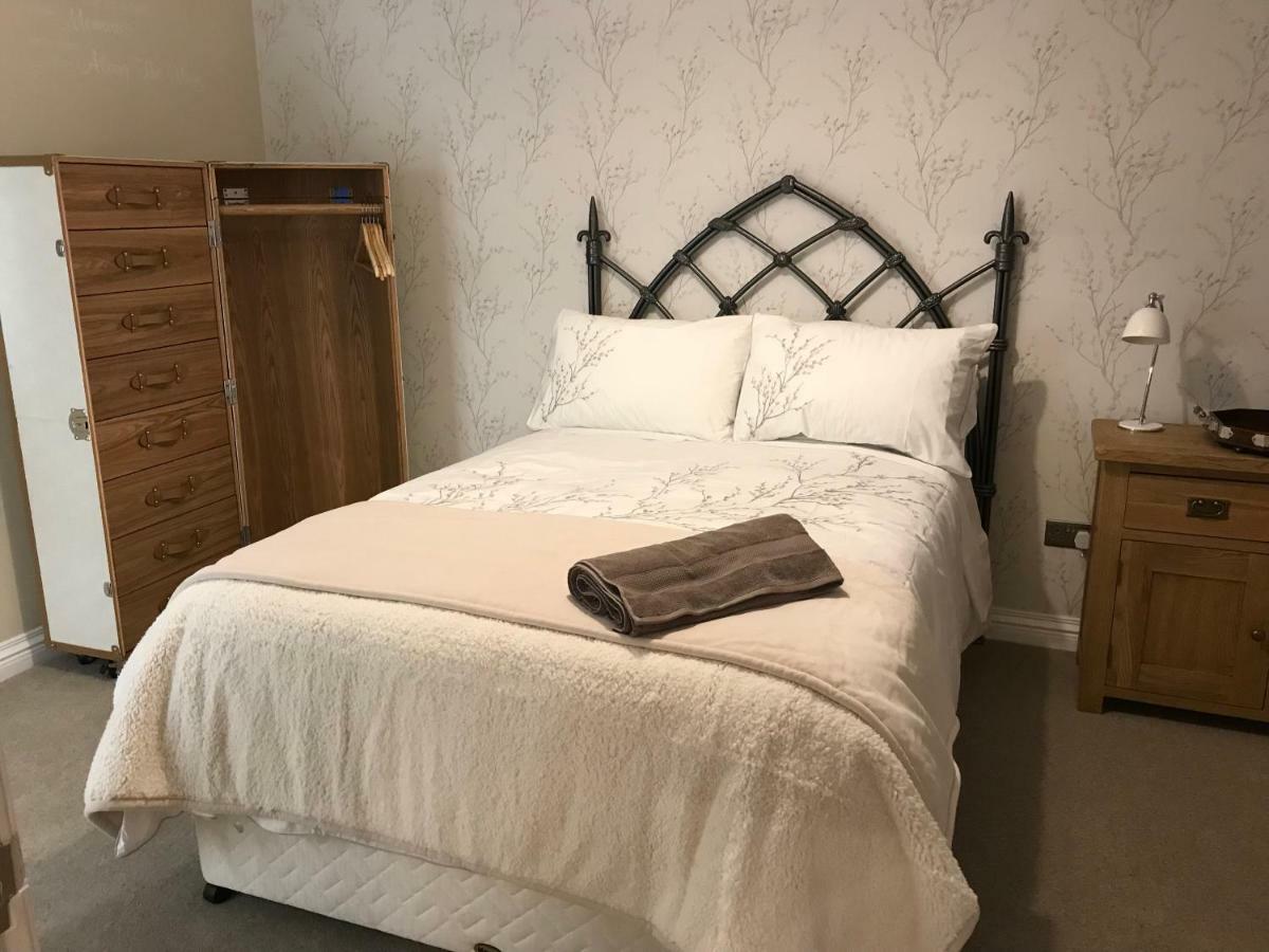 Thrush Nest Cottages - Wren Cottage Sleeps 4, 2 Bedrooms & Stable Cottage Sleeps 2, 1 Bedroom Йорк Екстер'єр фото